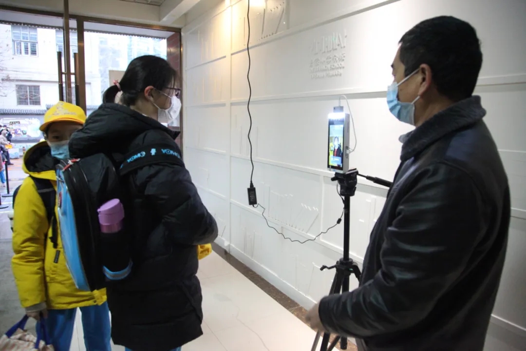 东城区常态化防控再优化，生产生活暖意浓