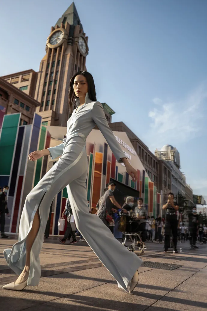 2020北京时装周“追光”之旅落幕