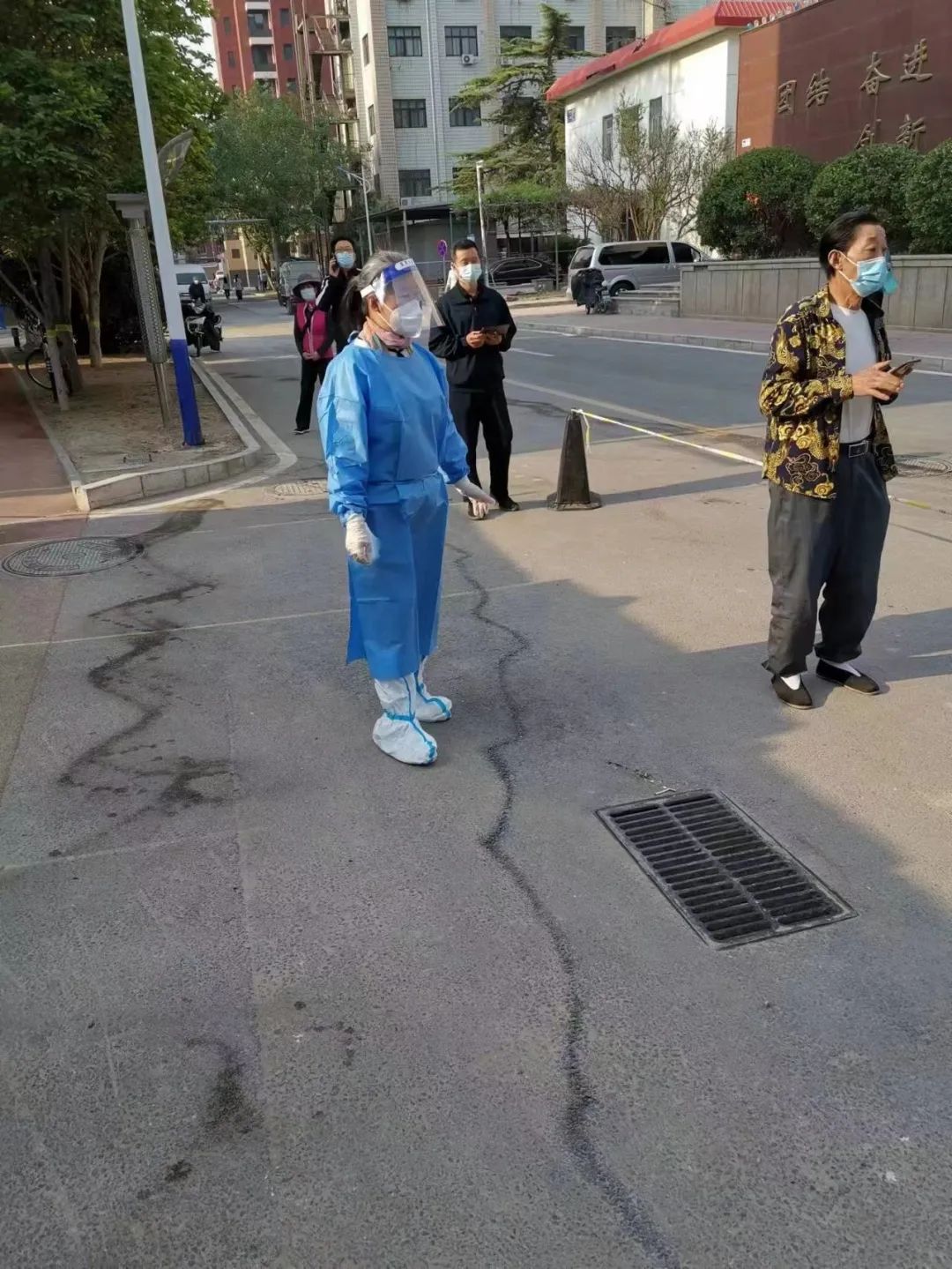 用爱书写浪漫坚守