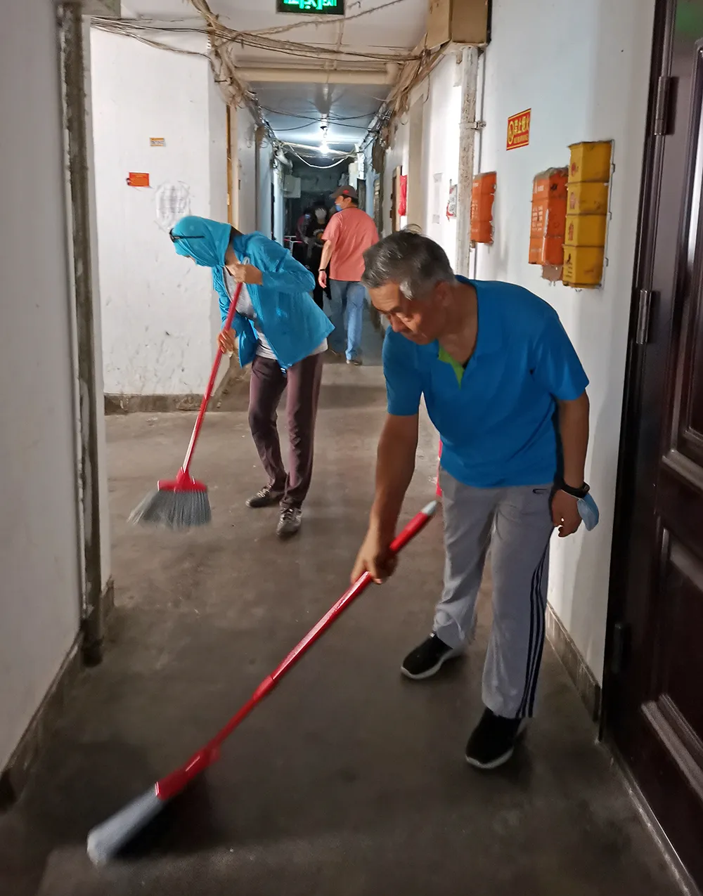 周末卫生日的“东城瞬间”