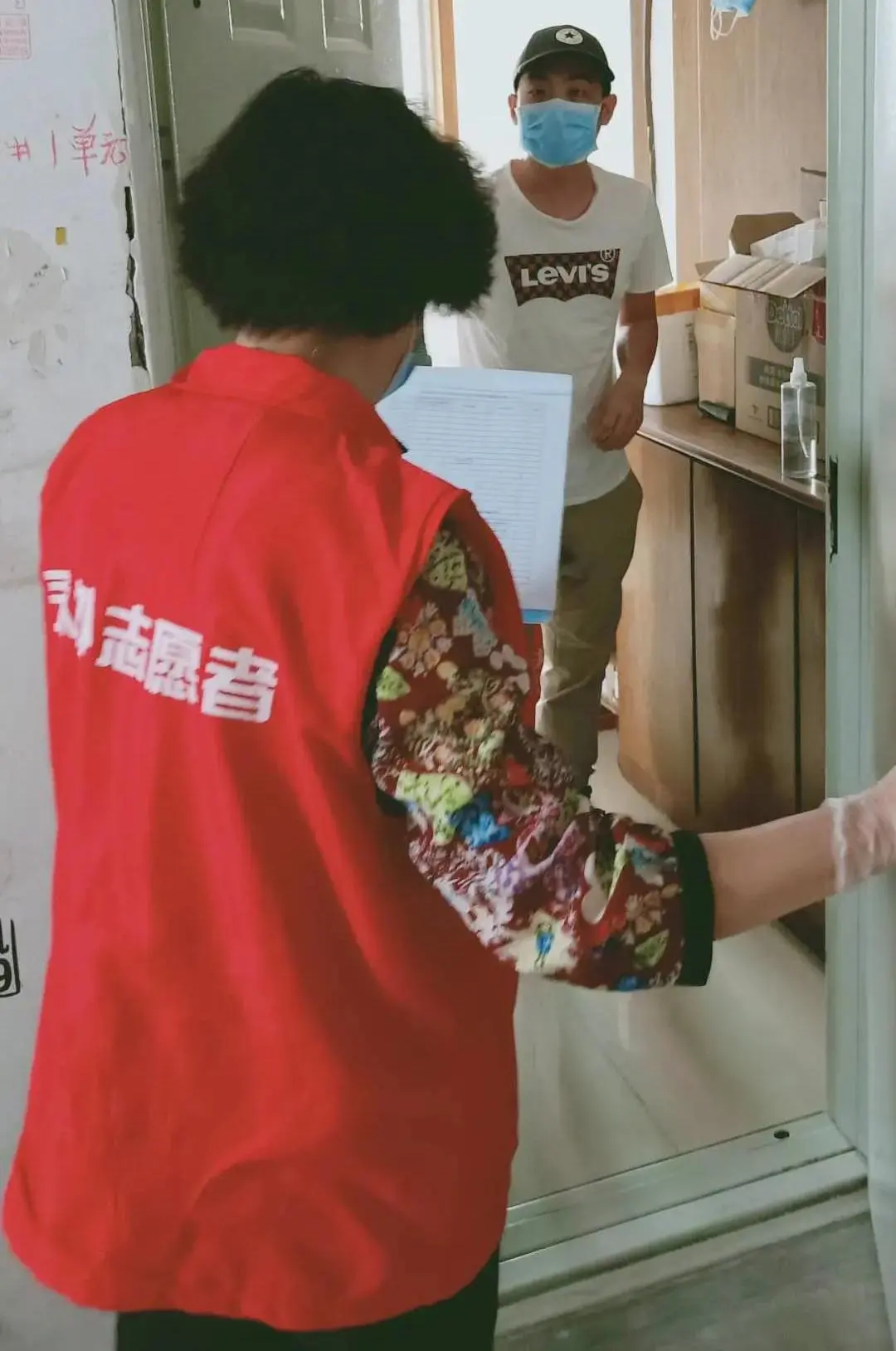 助力疫情防控 东城志愿者在行动