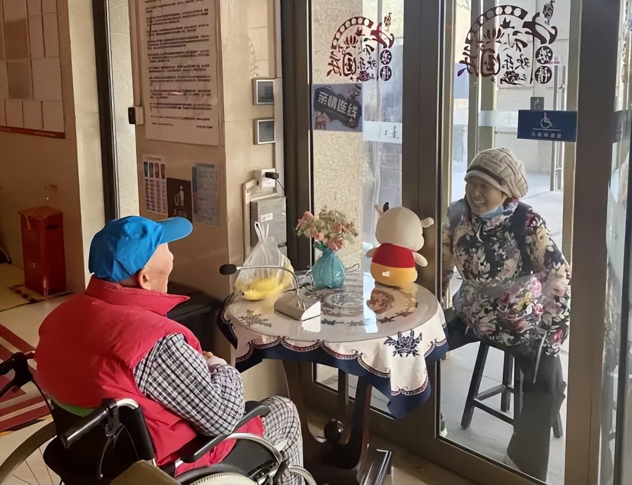 关心到位，保障到位！养老机构实施封闭管理，为在院老人筑起“防护墙”