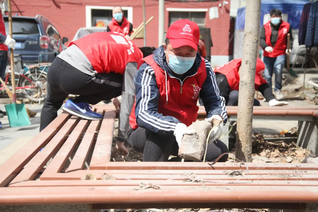 东城区“周末大扫除”升级 推进“精致东城”建设