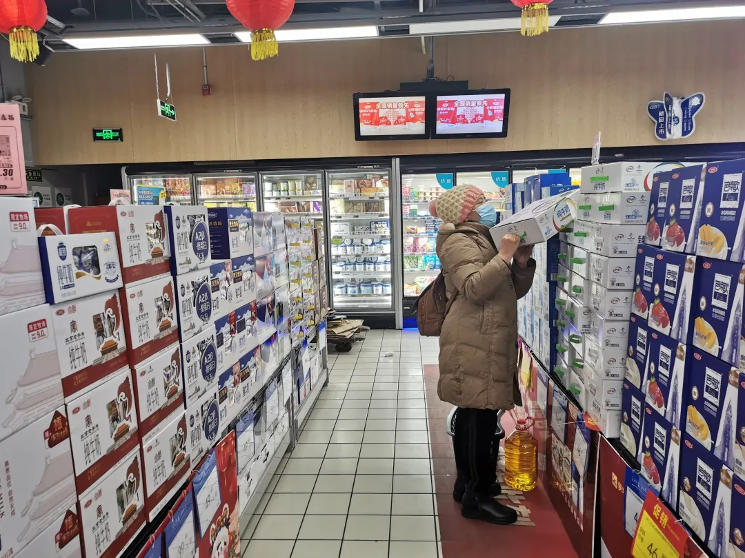 春节将至 石景山区市场货足、质优、价稳