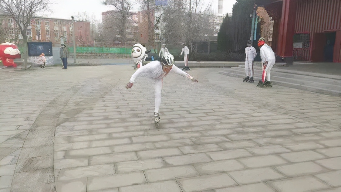 “银发轮滑队” 为2022年北京冬奥会增添一抹别样风采！