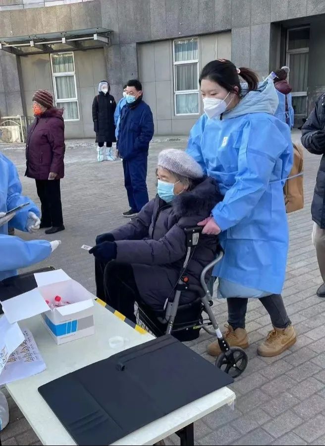连续作战，全力支援！东城火速抽调力量增援丰台第四轮核酸检测