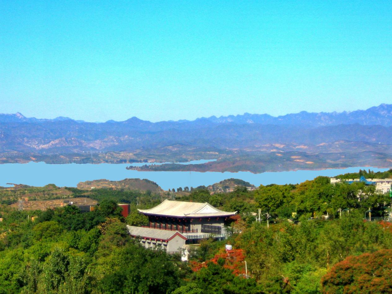 看山花、赏美景、住民宿，吃喝玩乐游太师屯