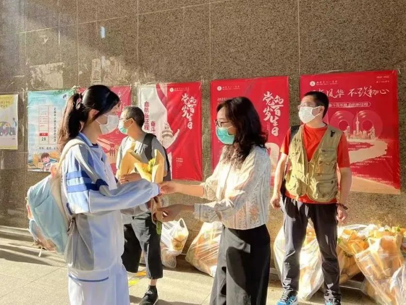 海淀高考生重返校园，学校准备了这些小惊喜……