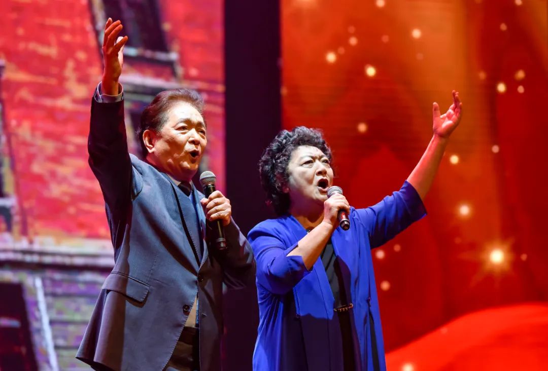 东城区举办庆祝中国共产党成立100周年文艺演出