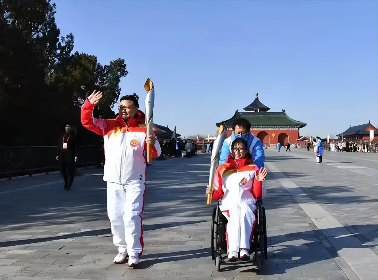 东城团区委荣获“全国五四红旗团委”荣誉称号