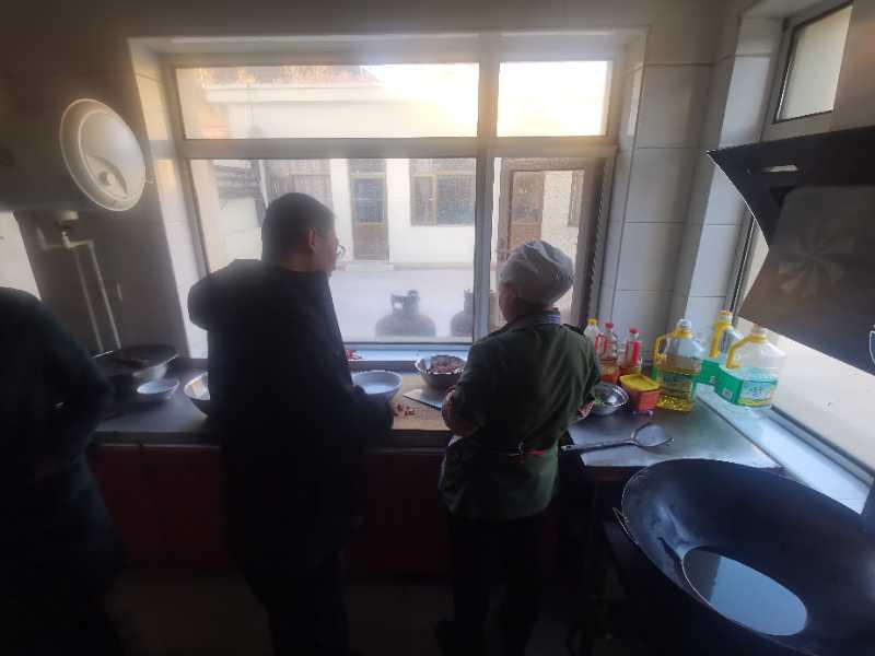 密云区大城子镇“四不两直”督导检查森林防灭火工作