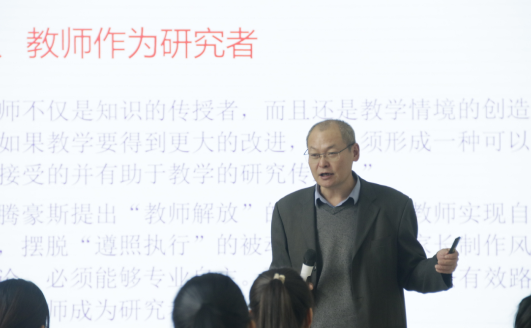 和田师专援疆团队走进和田市北京海淀幼儿园