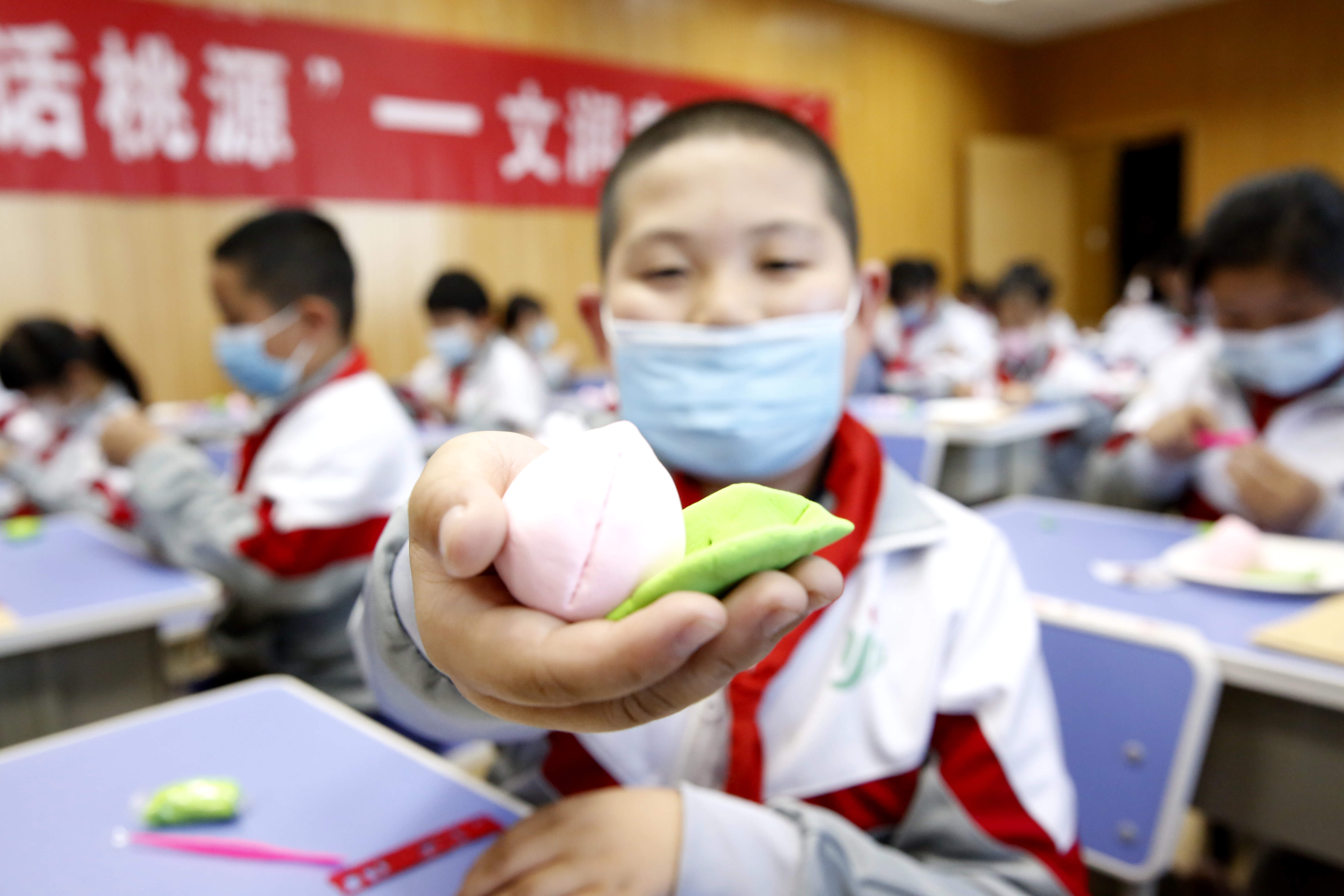 平谷区青少年活动中心举办重阳节综合实践活动