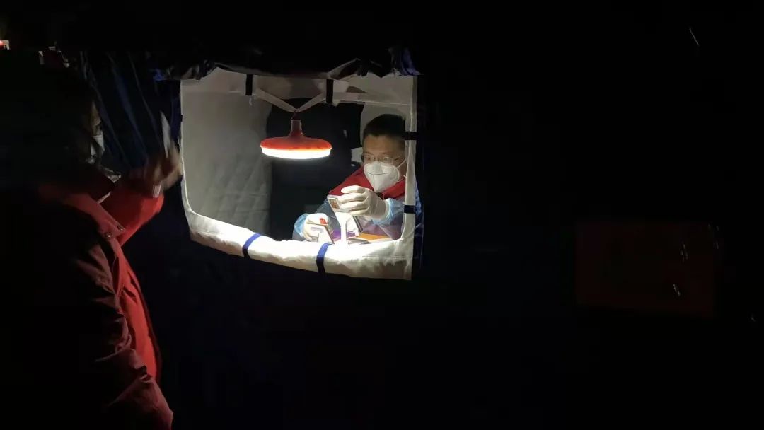 连续作战，全力支援！东城火速抽调力量增援丰台第四轮核酸检测