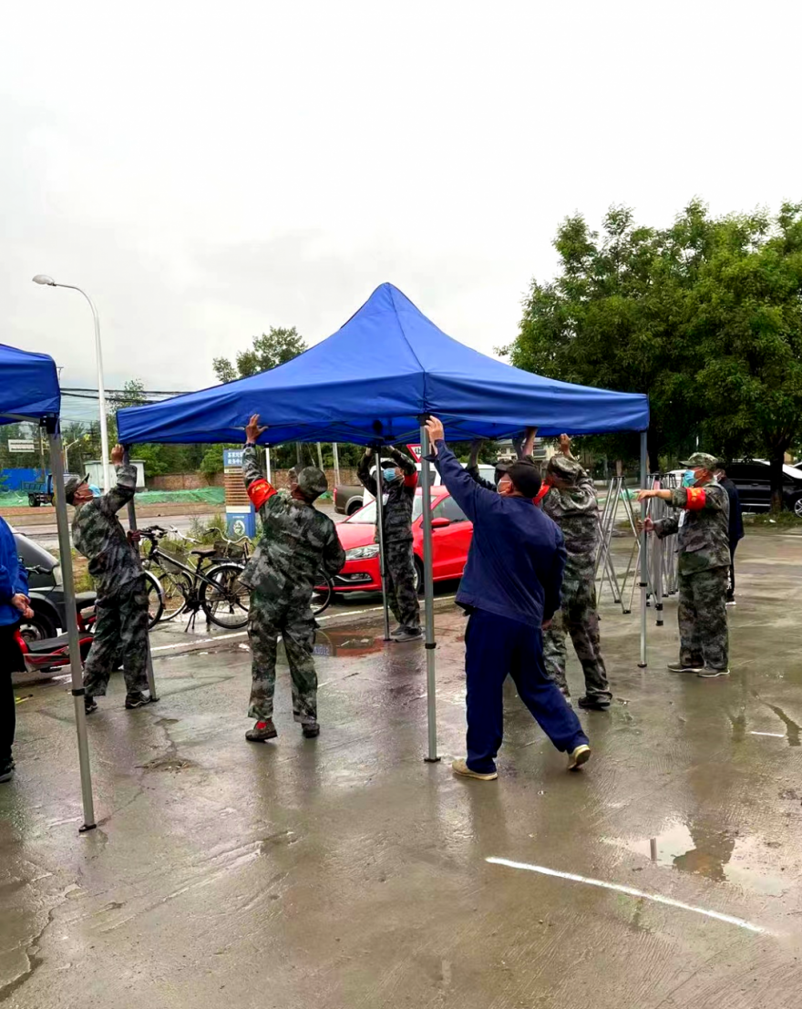 “首都老兵”的这顶百米帐篷，暖心了