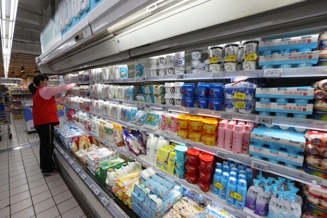 “菜有的是！”记者今晨实地探访东城商超市场——