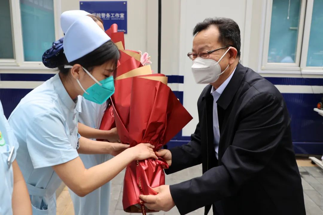 孙新军、周金星连续检查调度，要求全面落实“四方责任”，全力推进社会面清零