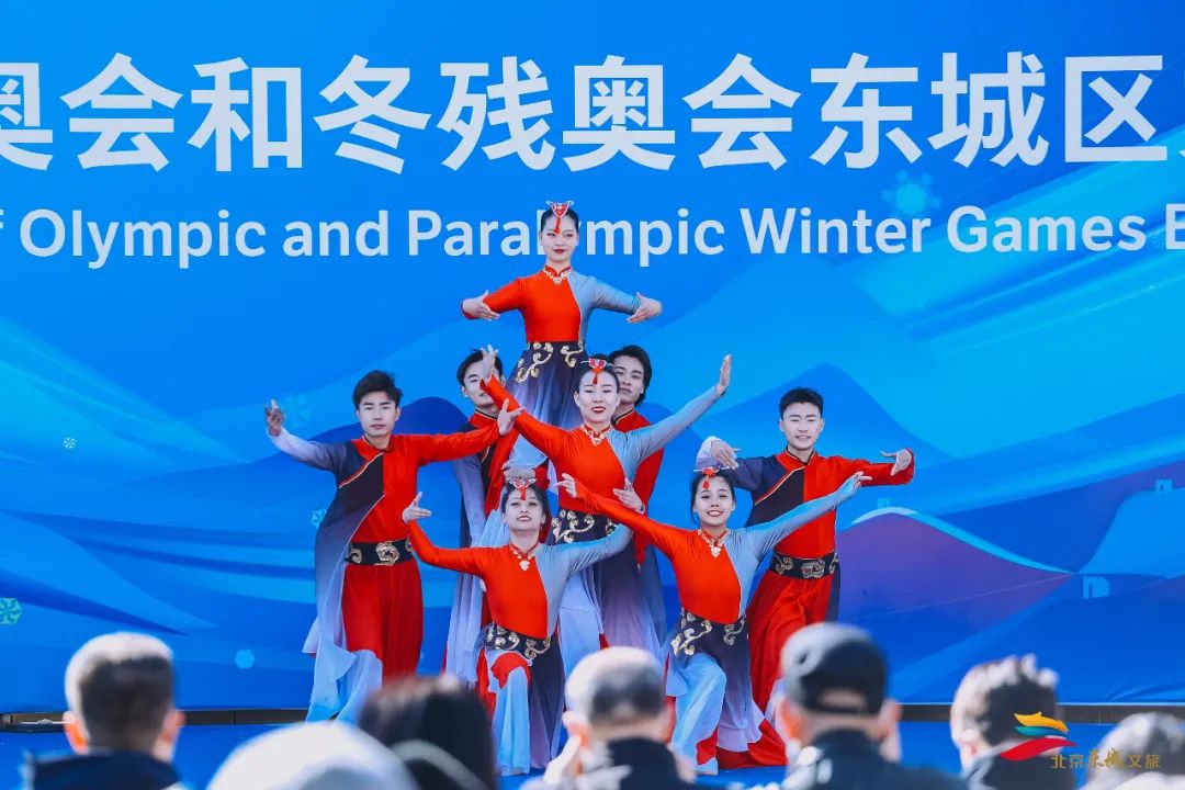 东城举办志愿精神宣讲暨新时代文明实践中心雷锋日主题活动