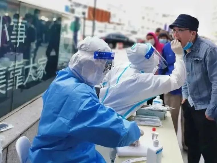 争分夺秒，快字当头，连续作战，坚决打赢疫情防控阻击战！