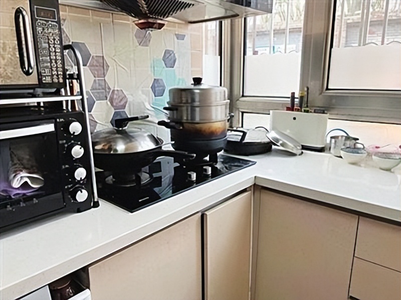 燃气管道入老楼 多年夙愿终成真