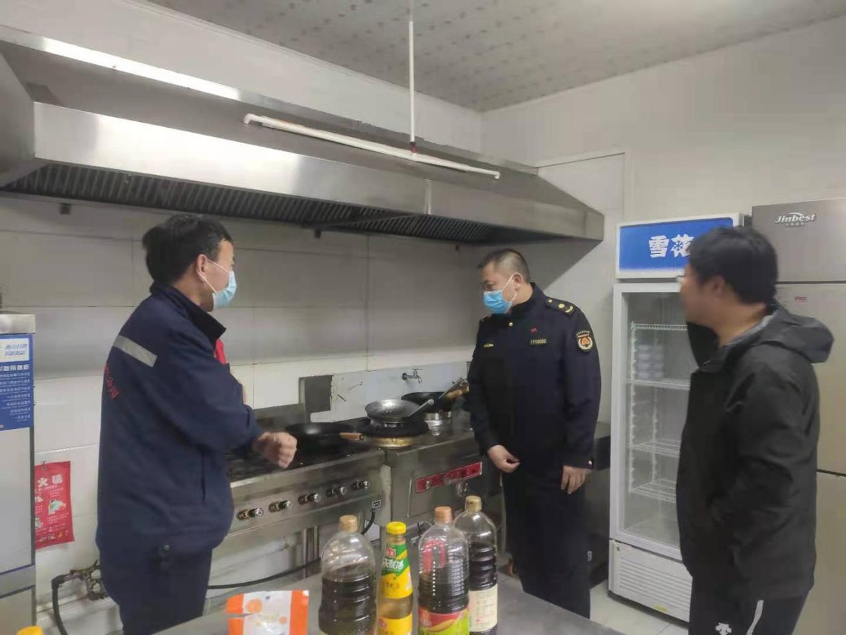 密云区太师屯镇多措并举，开展消防安全专项整治行动