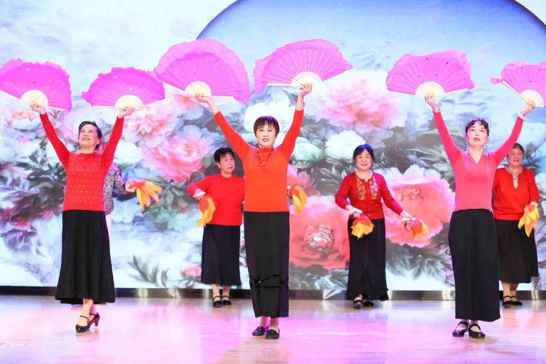 四合院里过个京味儿“邻里节”