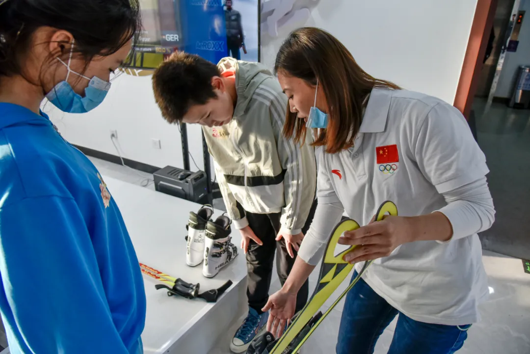 家门口的少先队社区成长营来啦！