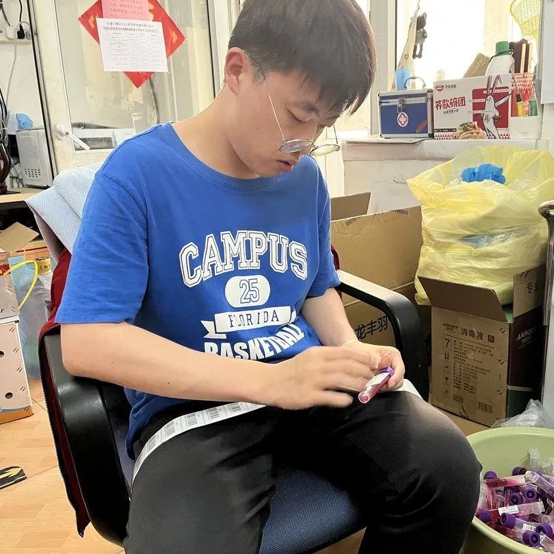 “疫”不容辞！这支队伍下沉社区干起“老本行”，助力疫情防控——