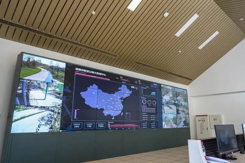 自动感应垃圾桶、AI跑道……温榆河公园朝阳示范区原来这么智能！