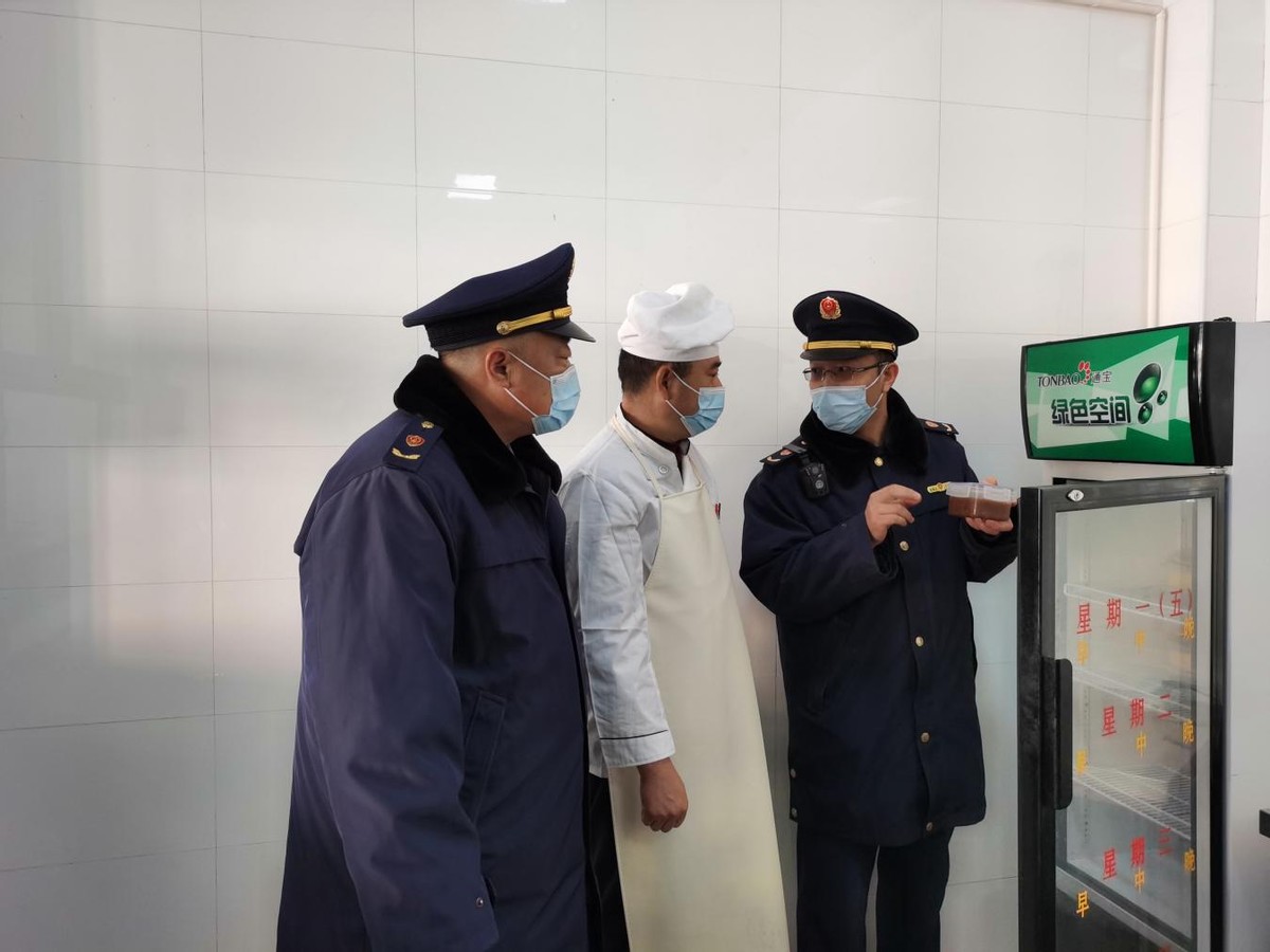 密云区市场监督管理局监管全覆盖，护航“开学季”