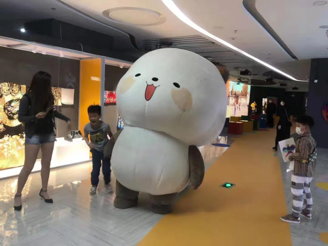 “五一”假期全市游客接待量排名前十景区东城占四，“文化金三角”成为消费新地标