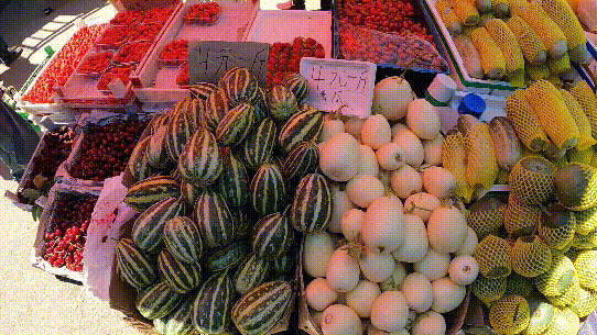 “菜有的是！”记者今晨实地探访东城商超市场——