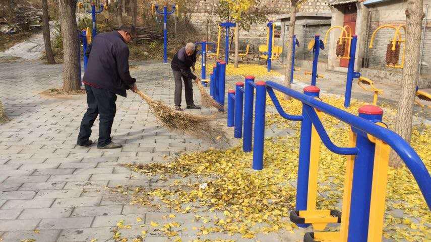 清洁家园，人人参与，健康环境，人人共享——密云区石城镇开展周末卫生大扫除活动