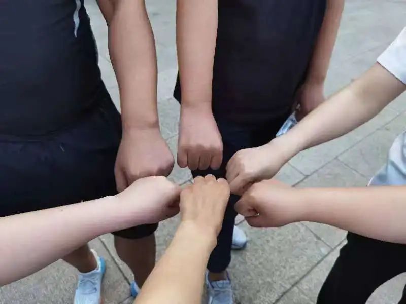 “小黄花”送药团队，谢谢你们！