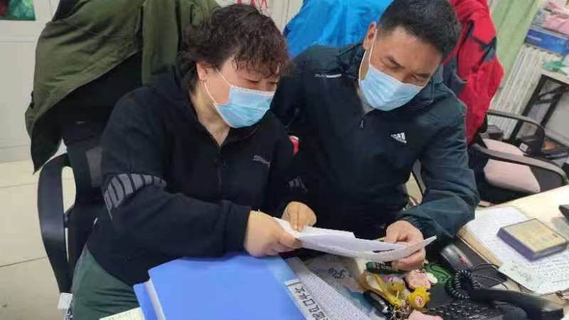 鲁谷街道五芳园社区身边榜样·疫情之下“凡人小事” ——楼门里的灵魂人物郭建增