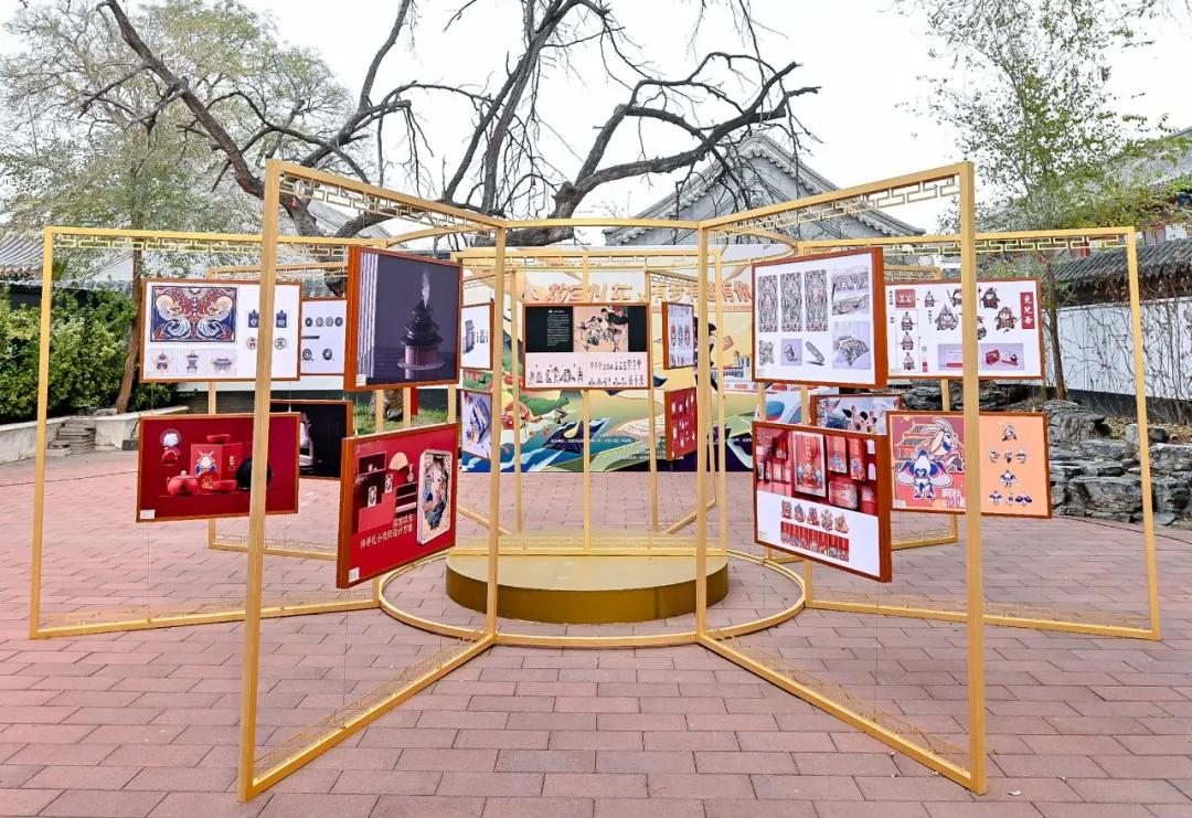 潮范儿！大学生文创设计创意演绎“故宫以东”