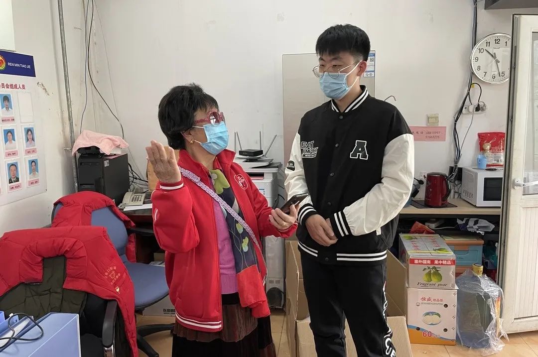 “疫”不容辞！这支队伍下沉社区干起“老本行”，助力疫情防控——