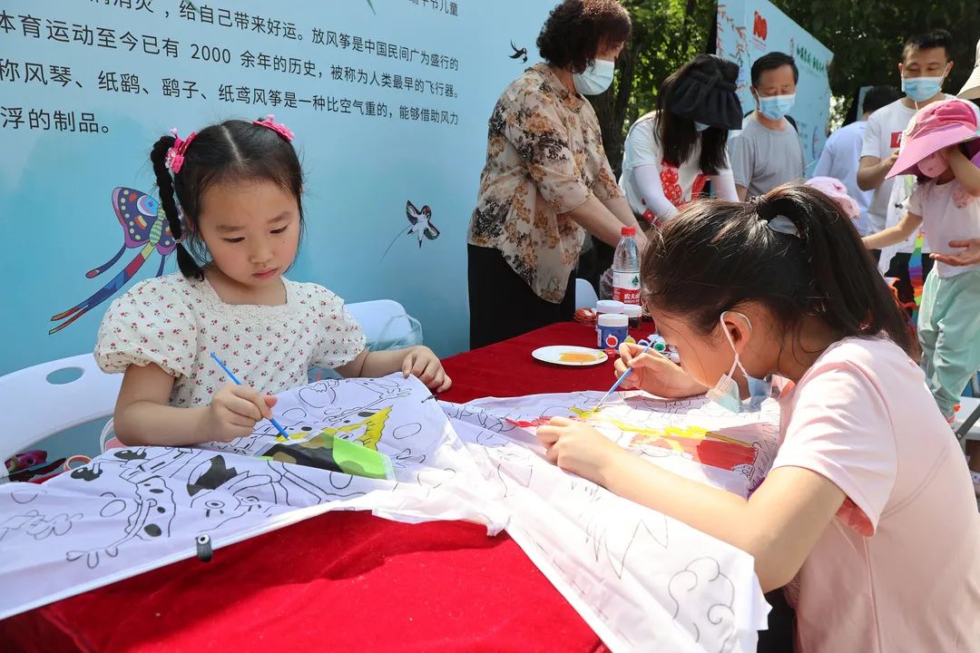 看龙舟争渡，享文化盛宴！2021龙潭端午文化节举办