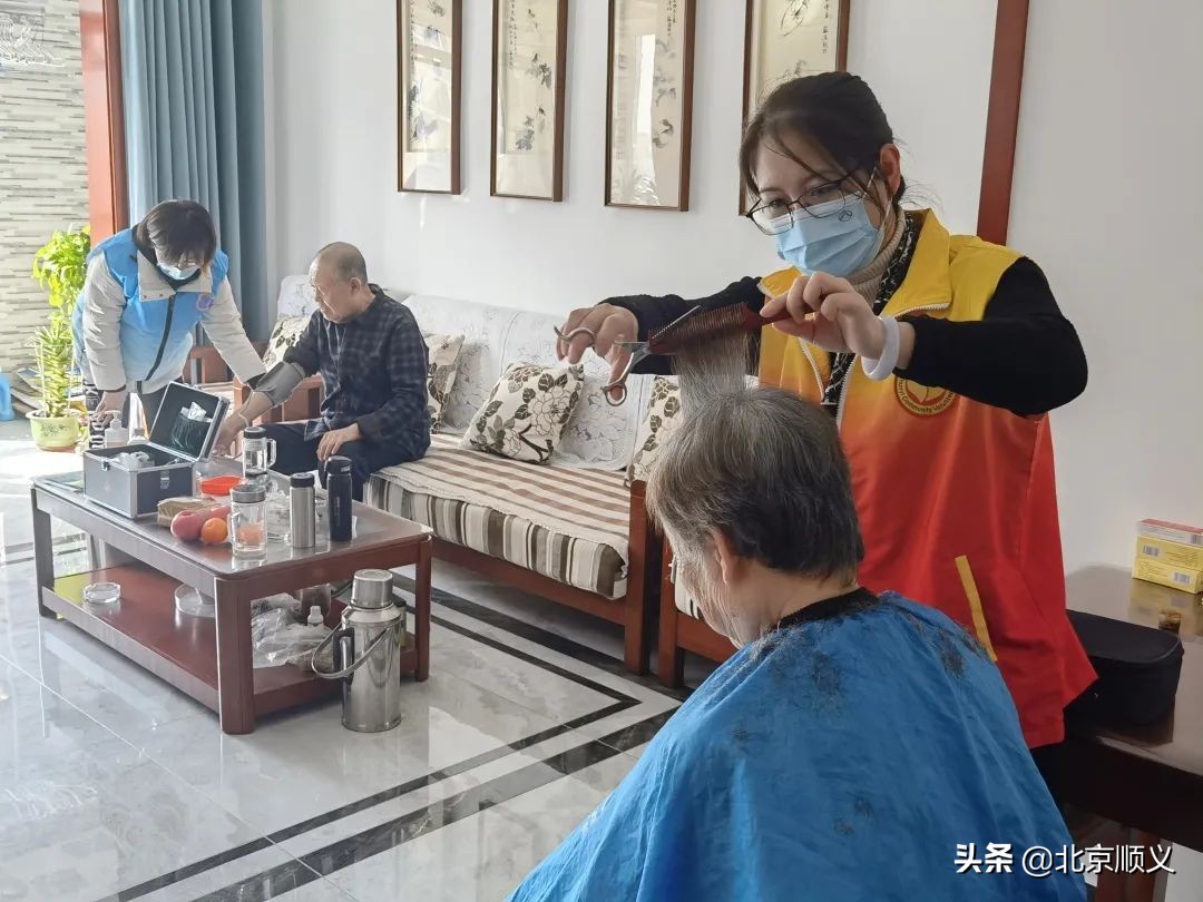 【文明顺义】雷锋精神在“第一国门”薪火相传~