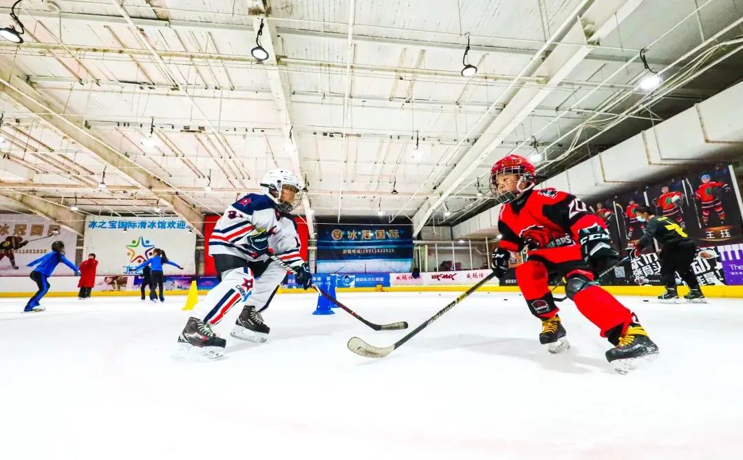 助力冬奥 丰台有我｜北京2022年冬奥会带热了丰台区冰雪运动