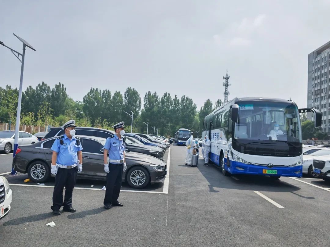 天竺镇、李桥镇迅速有力做好突发疫情处置工作，全力阻断疫情传播风险