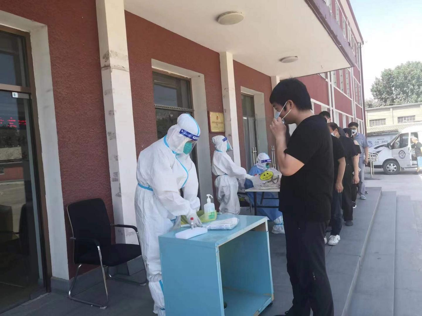 丰台区民政局这支“抗击疫情党员先锋队”一直在线