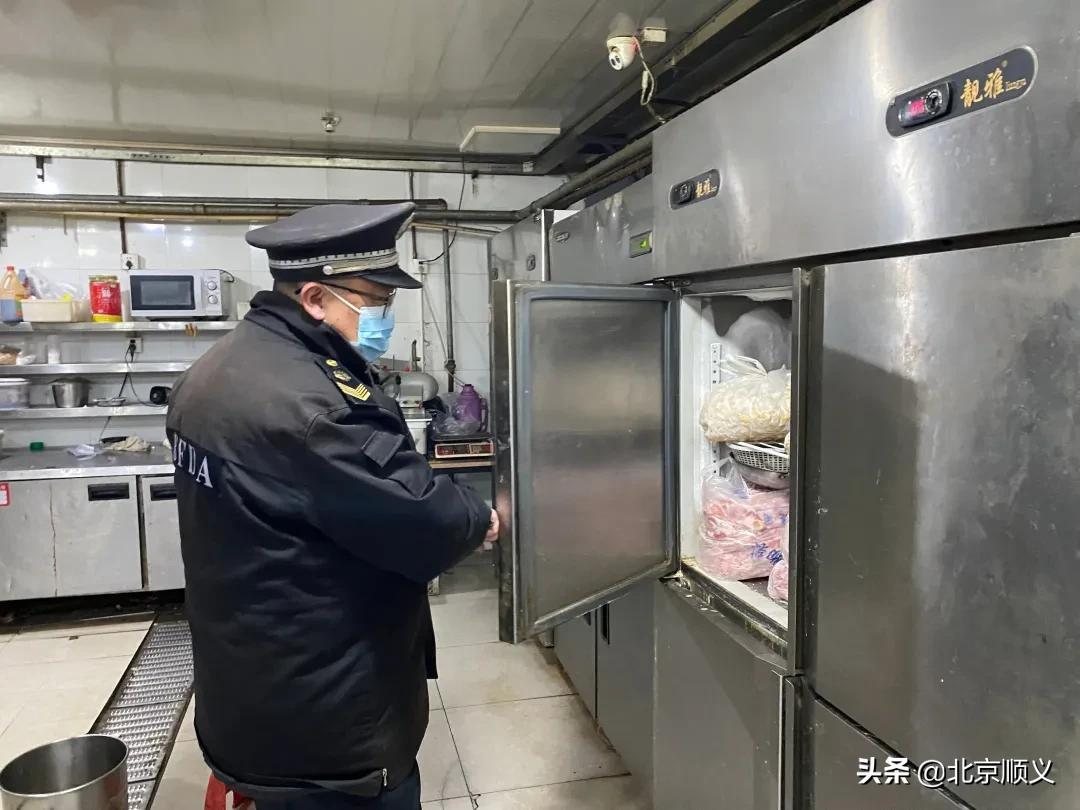 不一样的春节，一样的坚守！谢谢春节坚守岗位的你们~