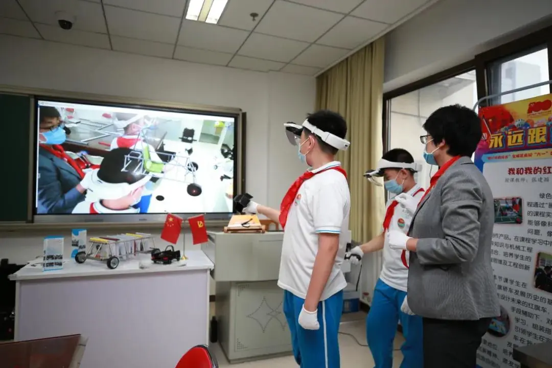 童心向党庆“六一”，朝气蓬勃向未来