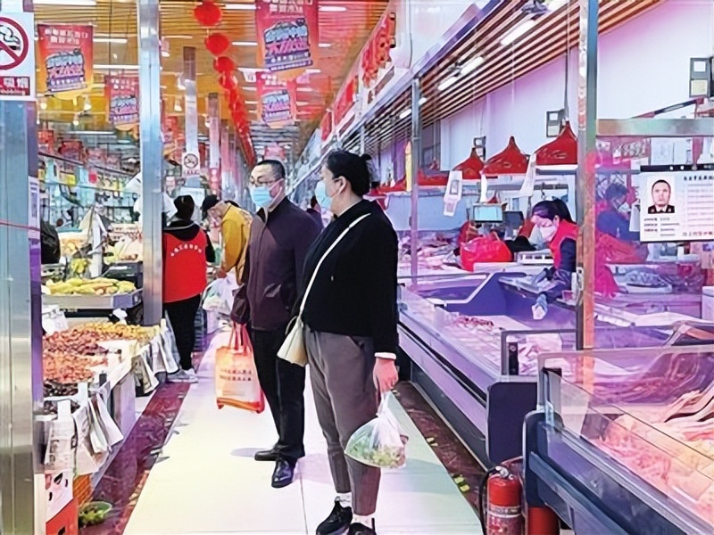 五道口集贸市场打造“一站式”便民服务圈