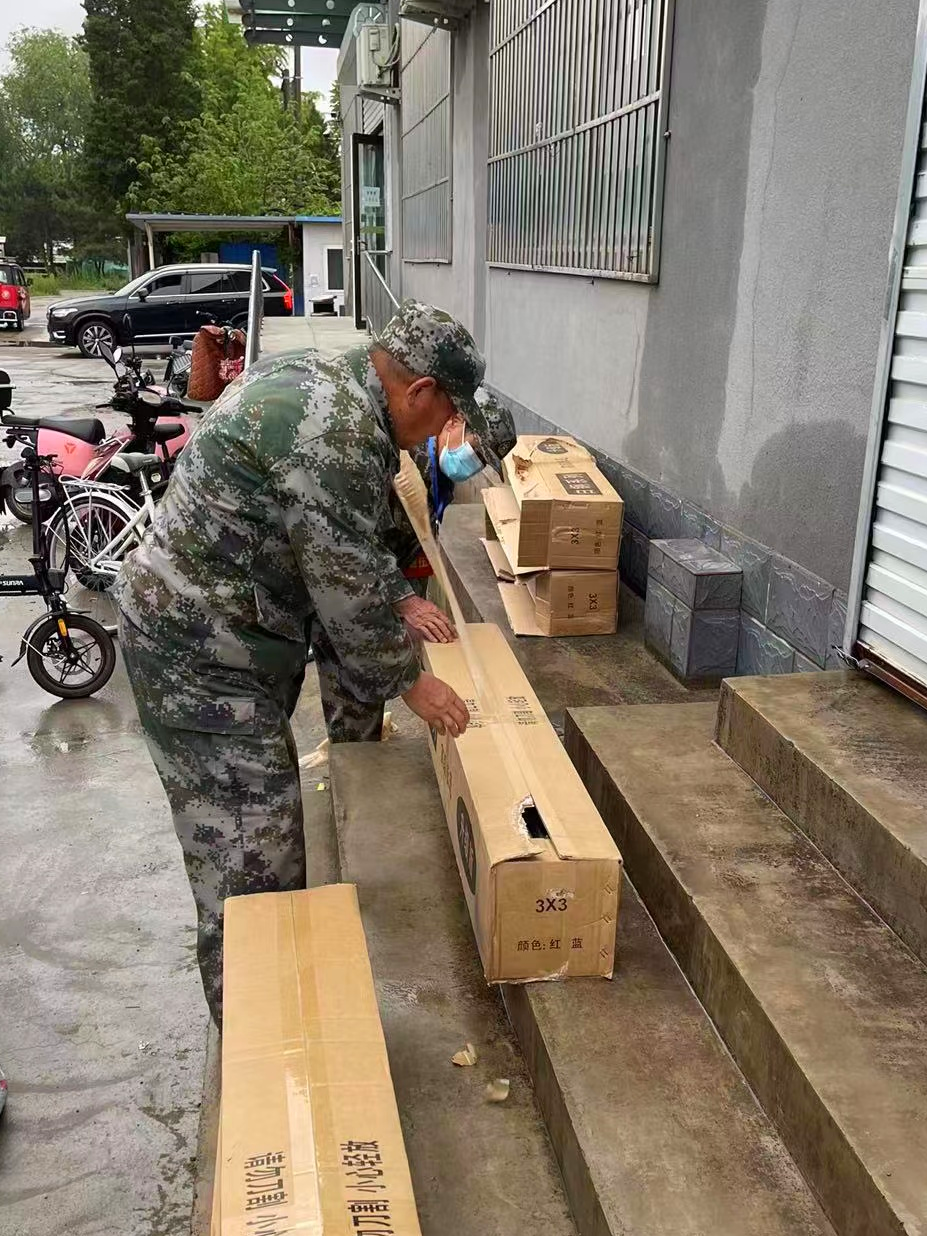 “首都老兵”的这顶百米帐篷，暖心了