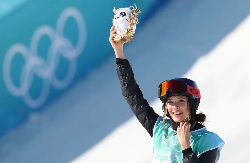 这座冬奥“工业迪士尼” 赛后飞得更高！