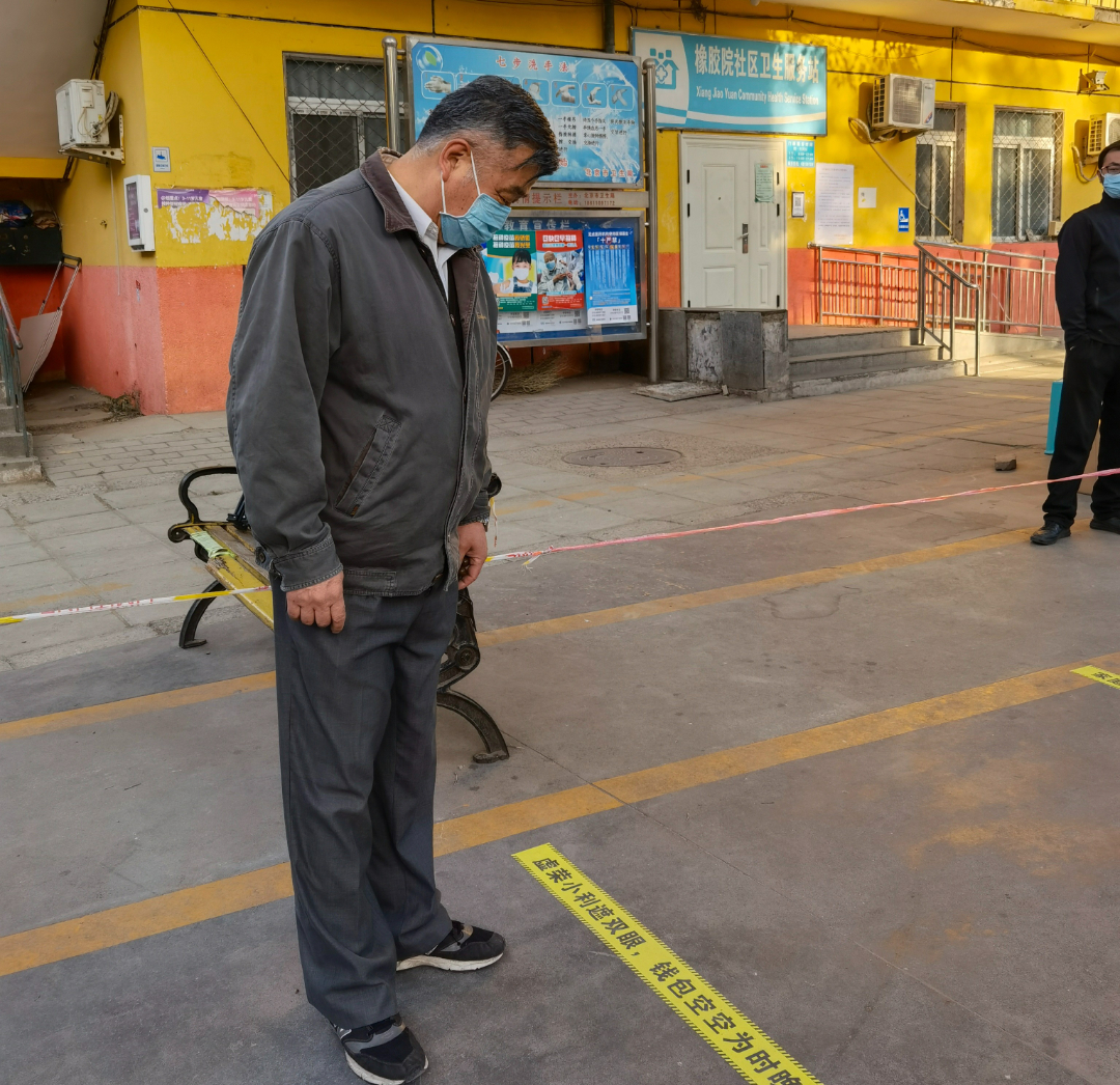 防疫反诈“一线两用”，田村路街道两米线创意不断