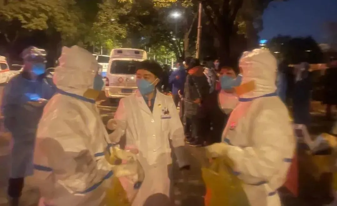 丰台区探索采样联络创新机制，筑牢社区疫情防线