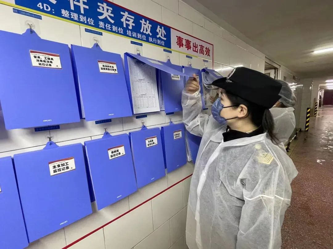 丰台区市场监管局开展“餐厅随机查，隐患随时除”行动